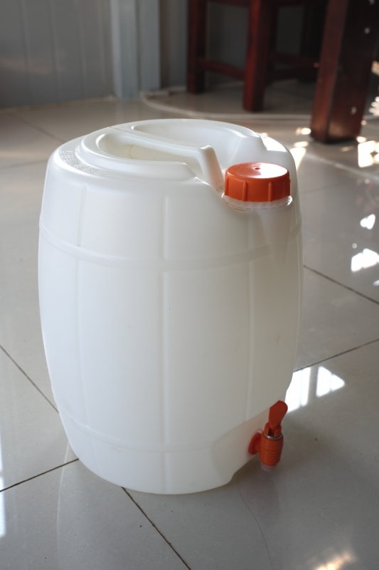 上海 白酒桶、食品级饮用水桶带水龙头